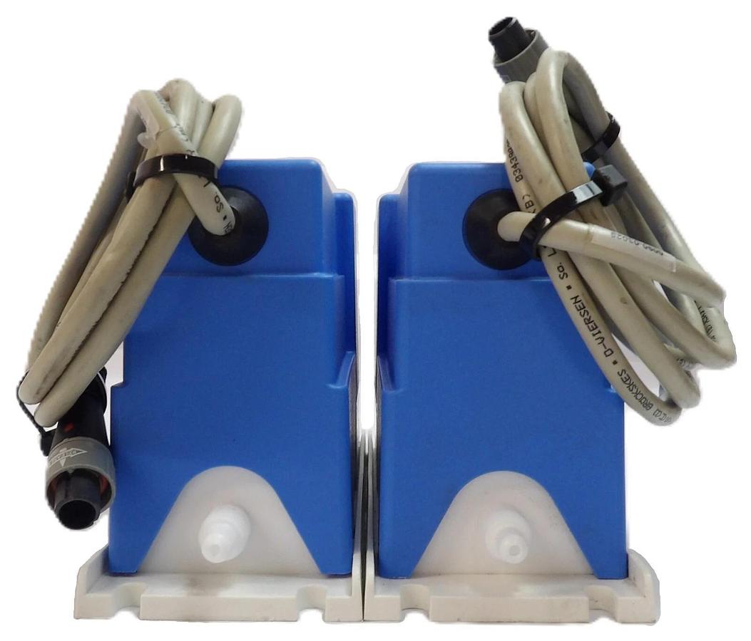 Used Entegris 6500-T2-F02-H04-M-P2-U1 InVue Flow Controller Lot of 2 Working Surplus