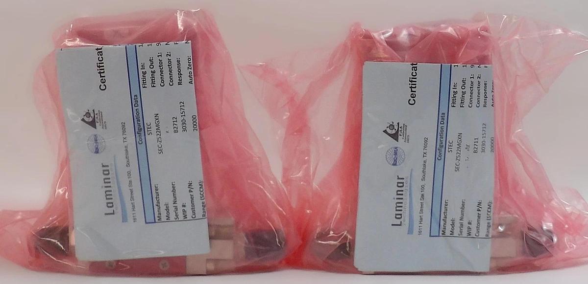 Horiba STEC Z500 Mass Flow Controller MFC SEC-Z522MGXN Lot of 2 New