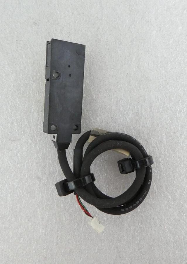 Used Azbil PBZ-CL007V-006 WL-LD Sensor Head Emitter Lot of 6 Nikon NSR-S205C Working
