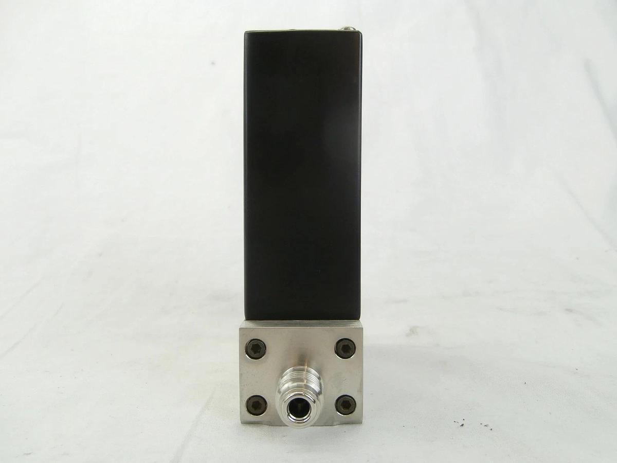 Used Tylan General FC-2902M Mass Flow Controller MFC 2900 Series 5 SLPM N2 Used