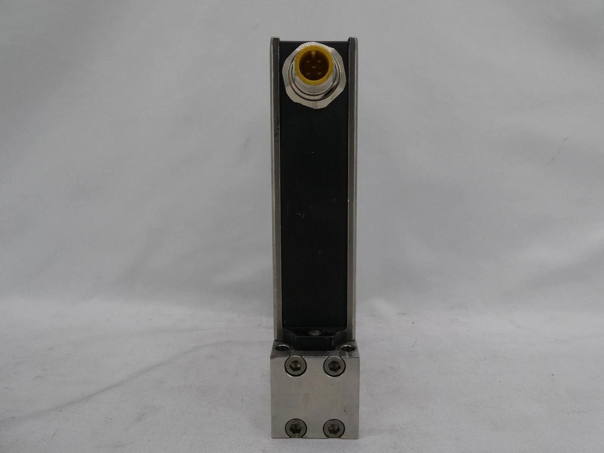 Used Celerity UFC-8565 UFC-8564 Mass Flow Controller MFC Reseller Lot of 4 Working