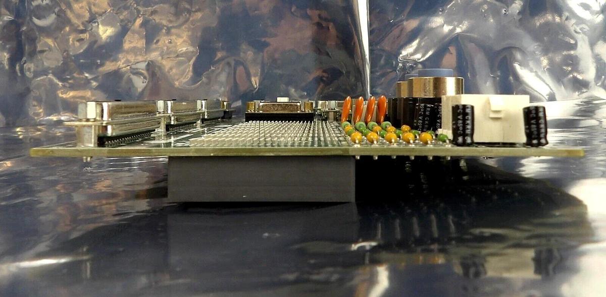 Used AMAT Applied Materials AS00363-03 Chamber Distribution PCB 0100-01577 Working