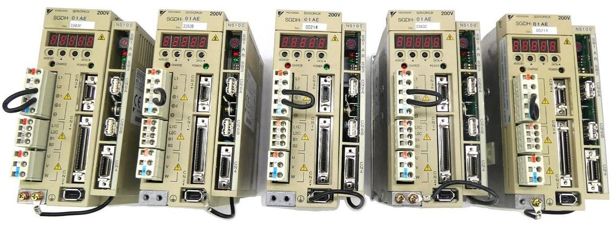 Used Yaskawa Electric SGDH-01AE Servo Drive SERVOPACK JUSP-NS100 Lot of 5 Working