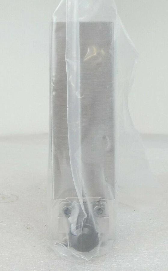 UNIT Instruments UFC-8160 Mass Flow Controller MFC 20L N2 Mattson 37100602 New