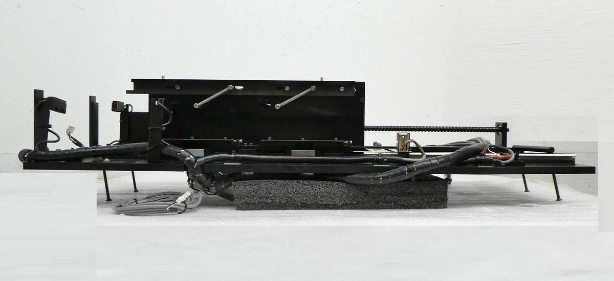 Used Varian VSEA V87-305354 Wafer Handler Carriage Assembly 350 300XP No Sensor Spare