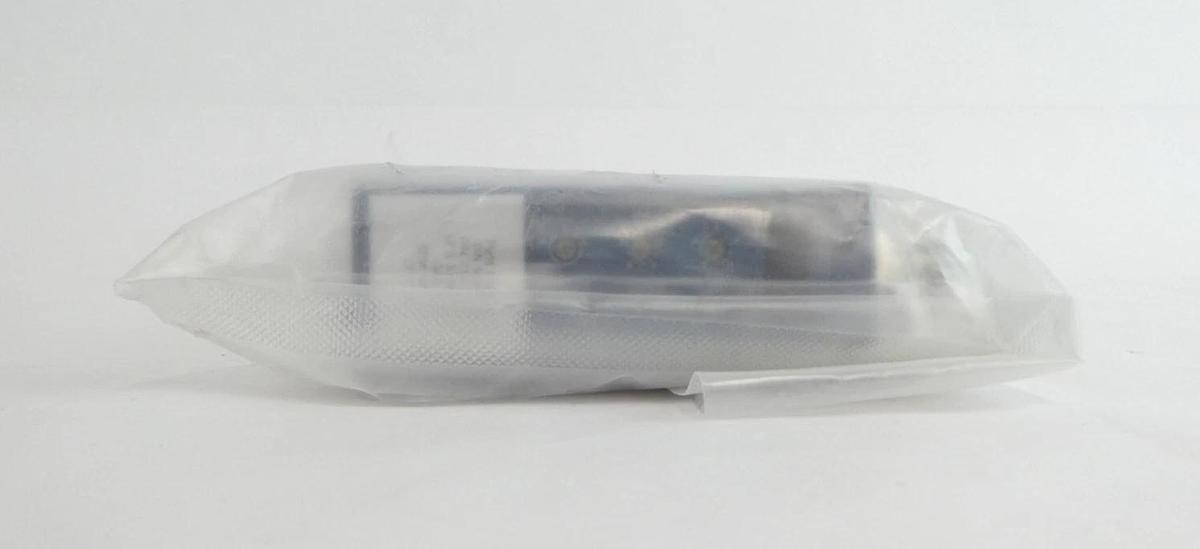 Aera FCPI981CBAXDIDJAA Mass Flow Controller MFC PI-98 AMAT 0190-34217 New Spare