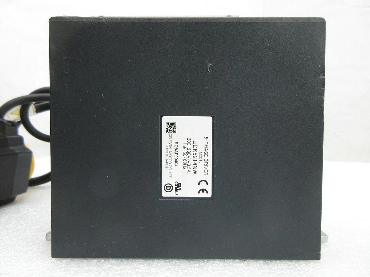 Used Oriental Motor UDK5214NW 5-Phase Driver and Motor Set PK566BW-N10 Used Working