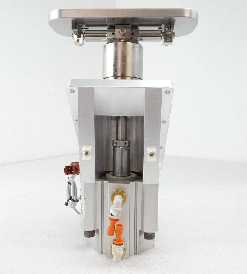 Used SMC NCDQ2B80-UIA990939 Wafer Chamber Slit Valve w/Gate Endura Centura Working