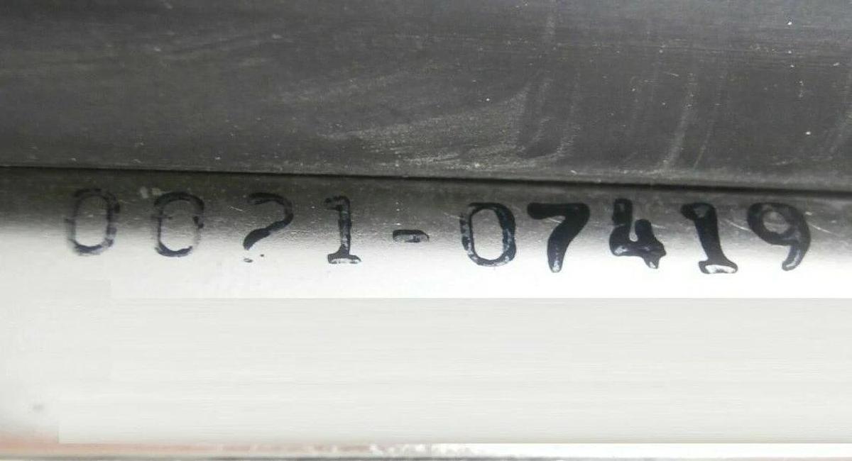 Used AMAT Applied Materials Chamber Gate 0040-03795 0040-08141 0040-08147 Ultima X