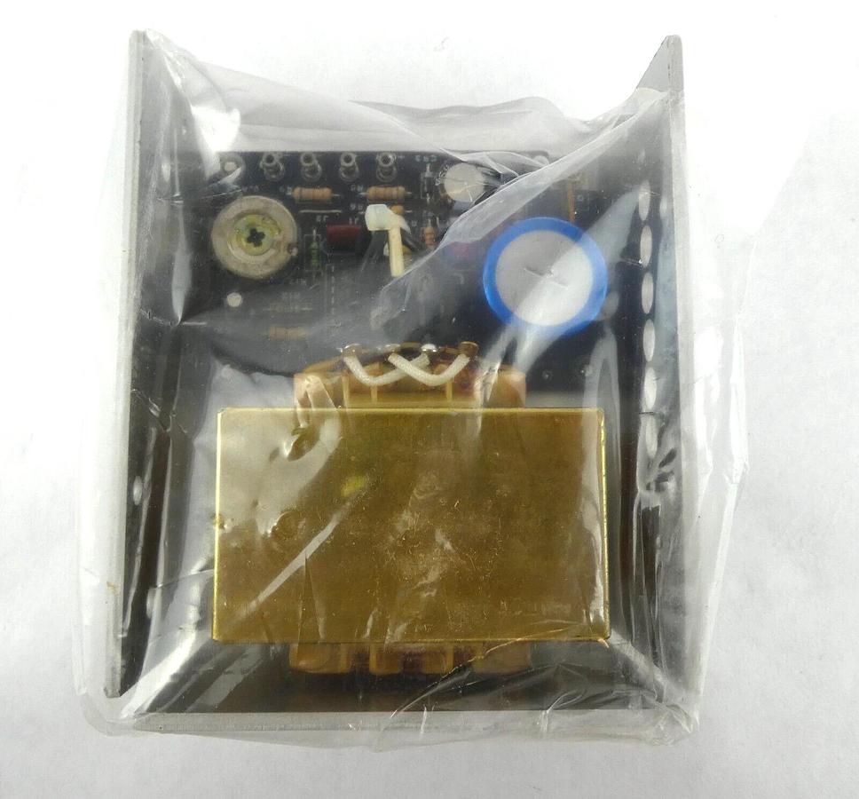 Used Sola Linear 4010029 DC Power Supply 15vdc 1.6A Reseller Lot of 2 New Surplus