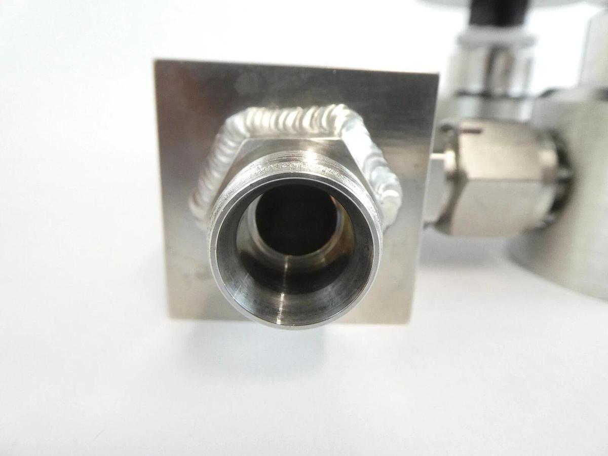 Used Varian E11388090 Manifold Flow Switch Assembly 0504SA4 Working Surplus
