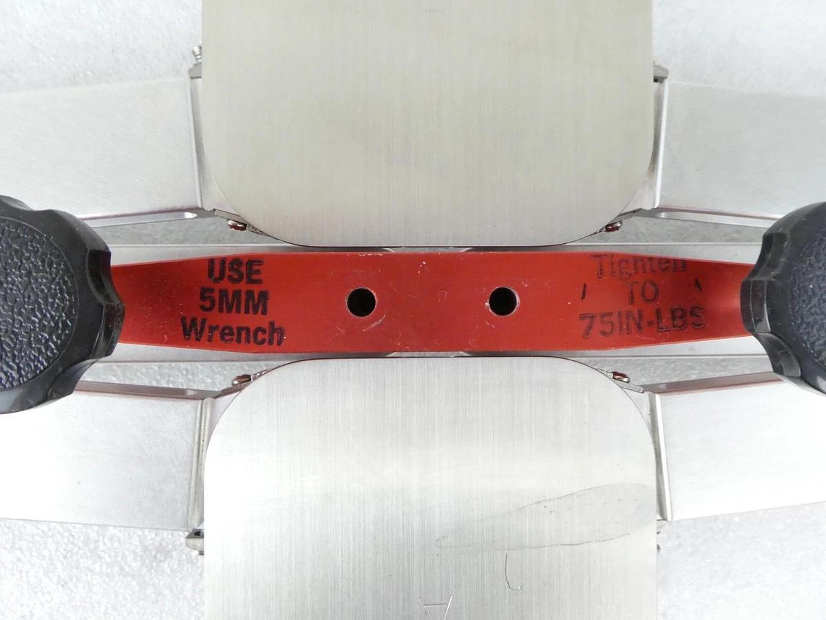 Used Brooks 001-1570-97 Dual Robot Arms MTR5 MultiTran 5 Novellus Concept 2 C2 As-Is