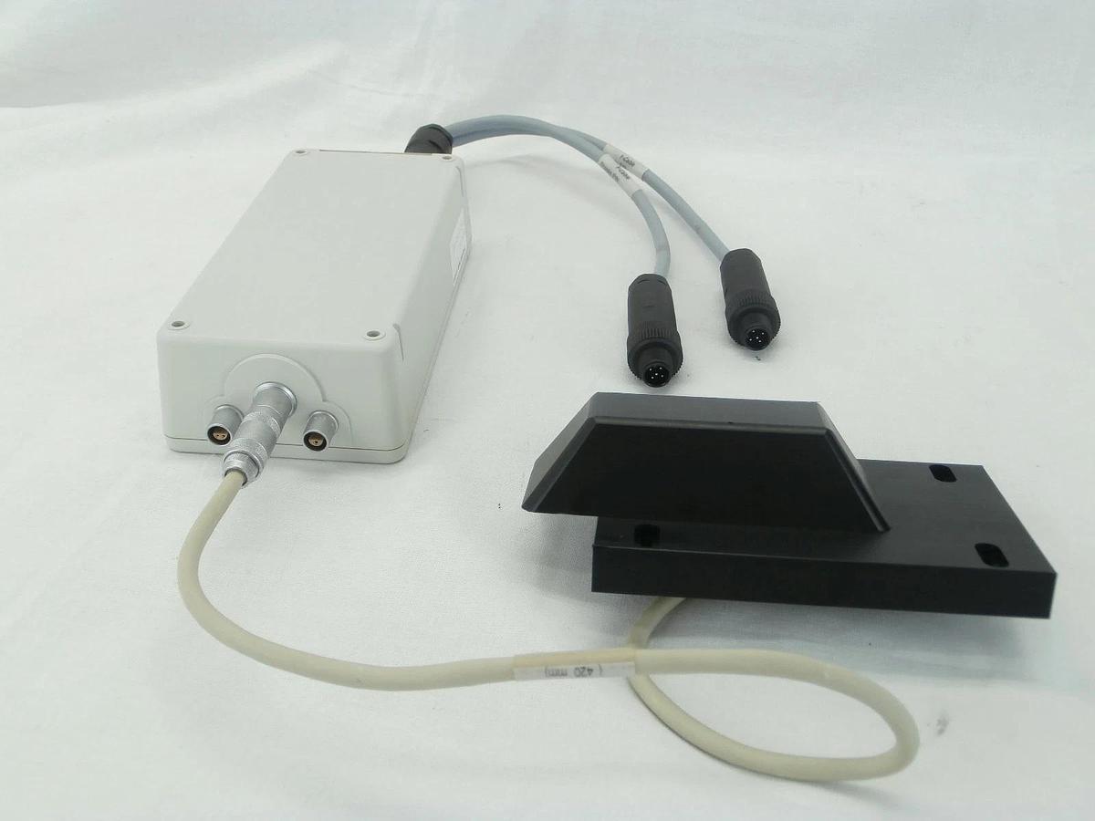 Used Brooks Automation TLG-L1-1000-S0-00EB Transponder Set with ANT-1FXX-IR5-2 Spare
