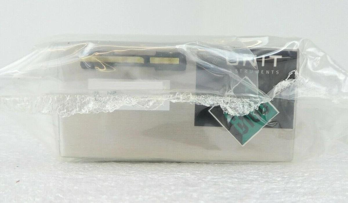 UNIT Instruments UFC-8100 Mass Flow Controller MFC Mattson 445-15400-00 New