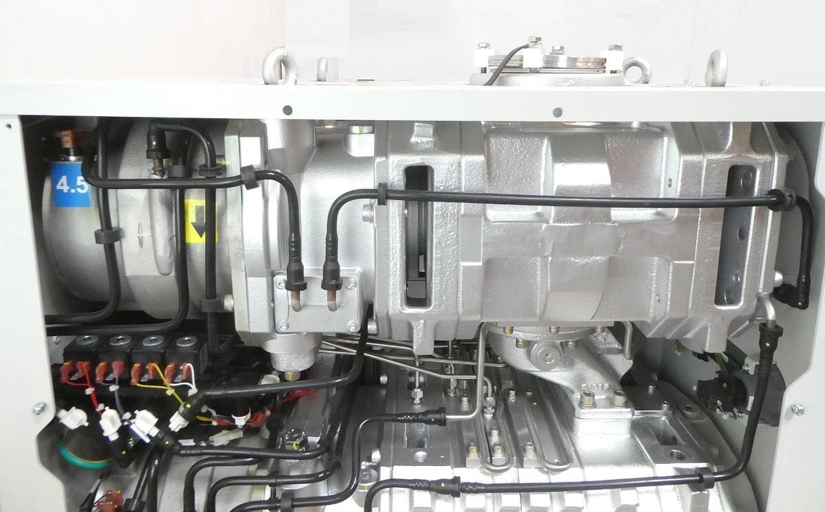 Used iXH 1210 Edwards AC3102121200 Vacuum Pump IXH1210 43167 Hours Tested Working
