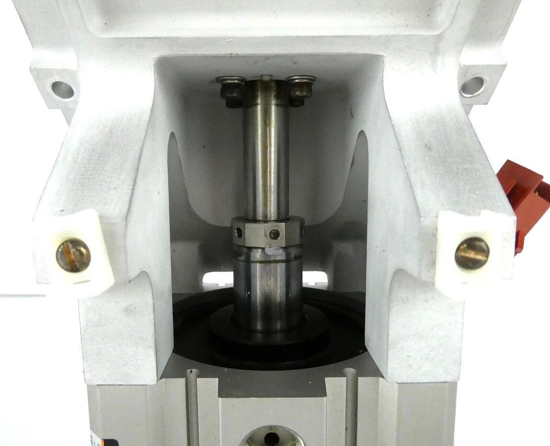 Used SMC NCDQ2B80-G0656 Wafer Chamber Slit Valve Endura Centura Working Surplus