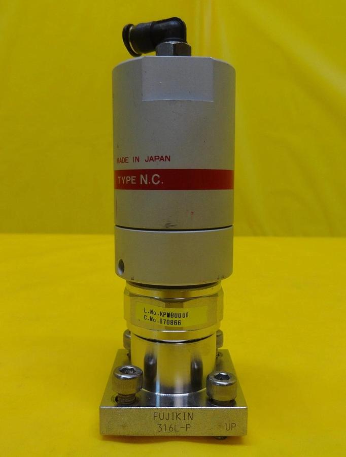 Used Fujikin 316L-P Diaphragm Valve Type N.C Nikon NSR-S205C Used Working