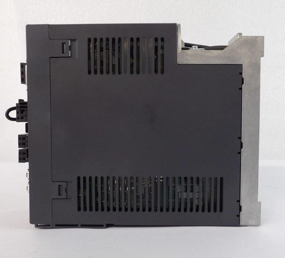 Used Mitsubishi Electric MR-J4W2-22B AC Servo Amplifier MELSERVO-J4 Lot of 3 Working