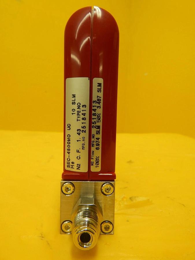 Used STEC SEC-4500MO Mass Flow Controller SEC-4500M 10 SLM He Working Surplus