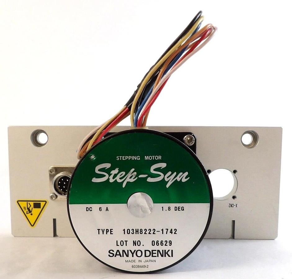 Used Sanyo Denki 103H8222-1742 Stepping Motor Step-Syn Lot of 2 Raytex RXP-1200 Spare