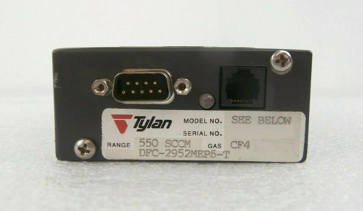 Used Tylan DFC-2952MEP5-T Mass Flow Controller MFC 550 SCCM CF4 Working Surplus