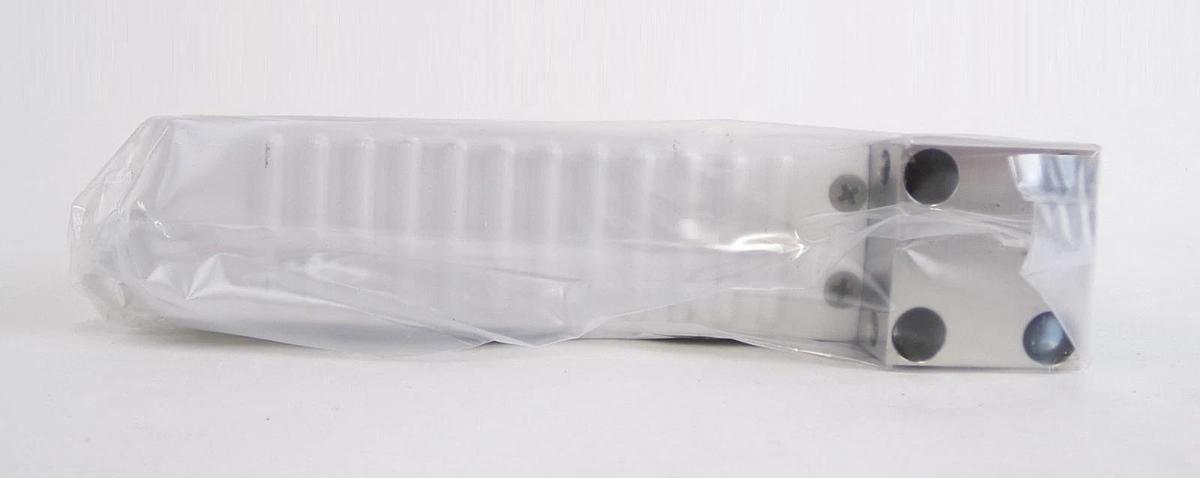 Used Brooks Instrument GF120C-110025 Mass Flow Controller MFC 50 SCCM C4F8 New Spare
