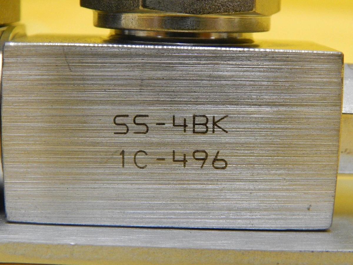 Used MKS Instruments 1259C-00100RVA Mass Flow Controller Assembly 3E1 81 Used Working