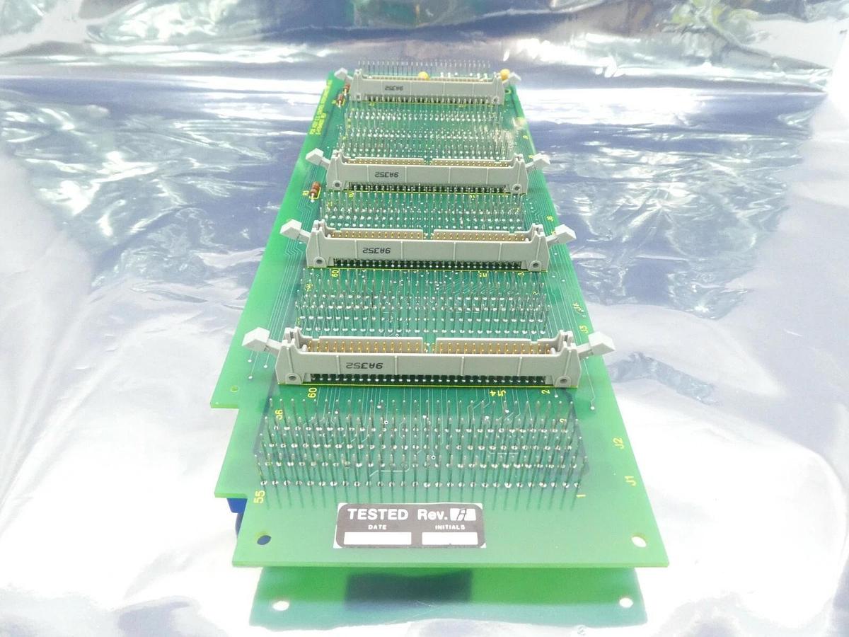 Used Varian VSEA E-H7649001 E.S. Control Interconnection No. 6 PCB Working Surplus