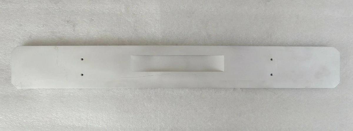 Used Mattson Technology 153-00001-00 Slit Valve Gate Door 200mm 300mm Modified Spare