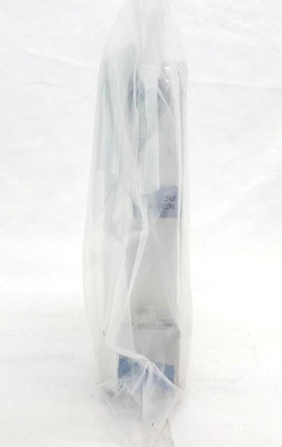 Pivotal Systems 32-02995 Mass Flow Controller MFC 100 SCCM C4F6-q New Surplus