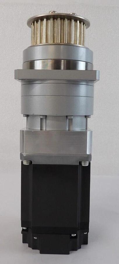 Mitsubishi Electric HF-KP73 AC Servo Motor Assembly VRGF-11C90-19DC19 New Spare