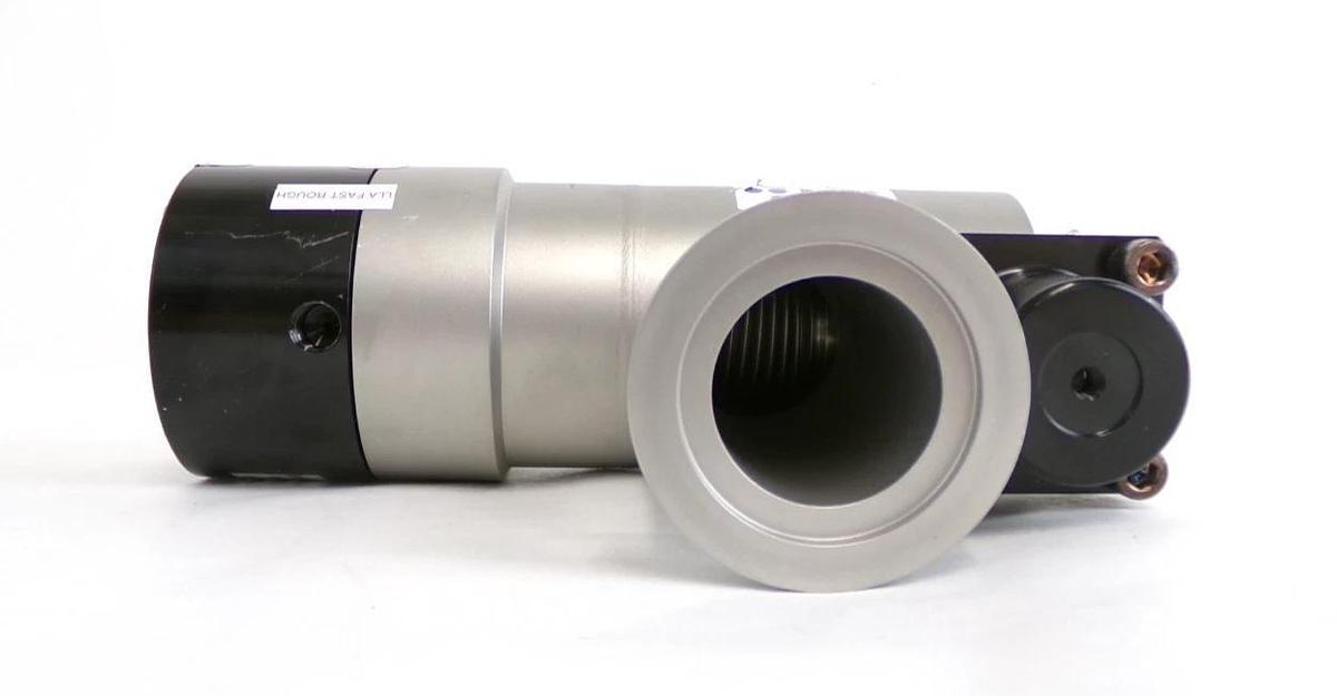 Used MKS Instruments L2-40-SP1 Angle Valve AMAT 0190-76185 Working