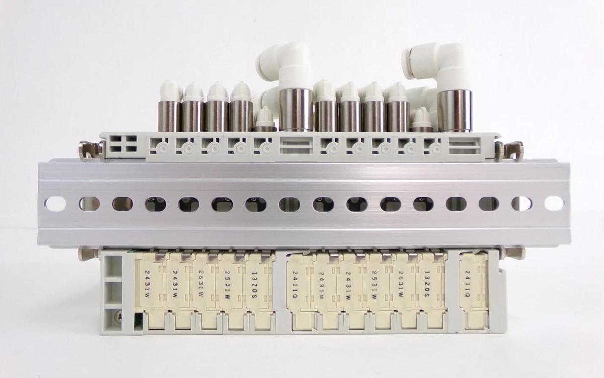 TEL Tokyo Electron 3M12-000141-11 8-Port Pneumatic Manifold Assembly New