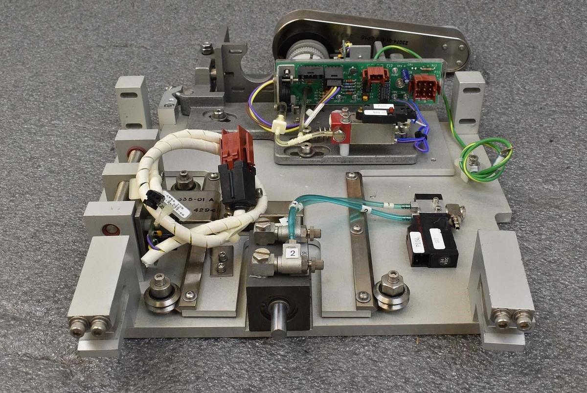 Used SVG Silicon Valley Group 99-38154-01 Shuttle Arm Assembly Spare Surplus