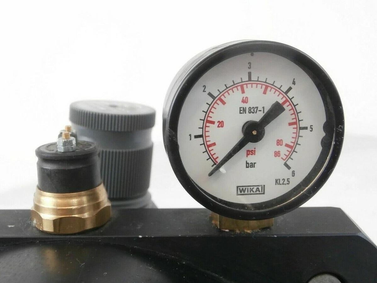 Used Pneutal SCP-160-A-2 Pneumatic Air Tank AMAT SemVision cX DR-300 Working Surplus