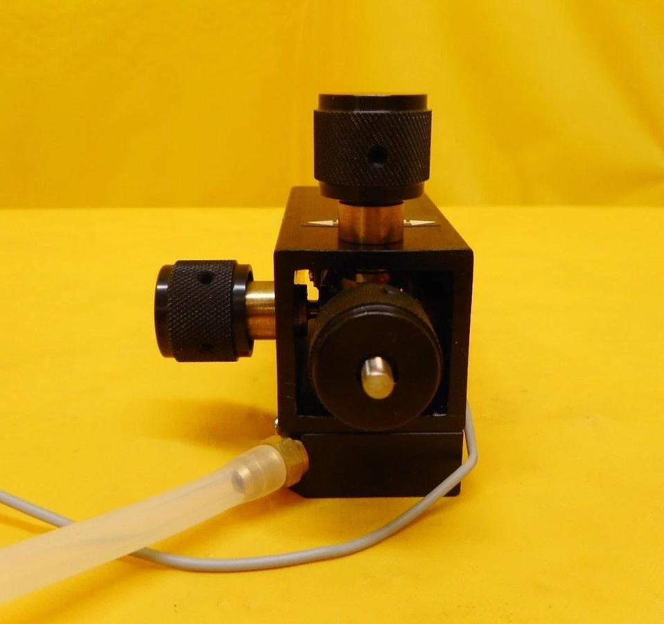 Used Signatone S-725-SLV Micropositioner Used Working