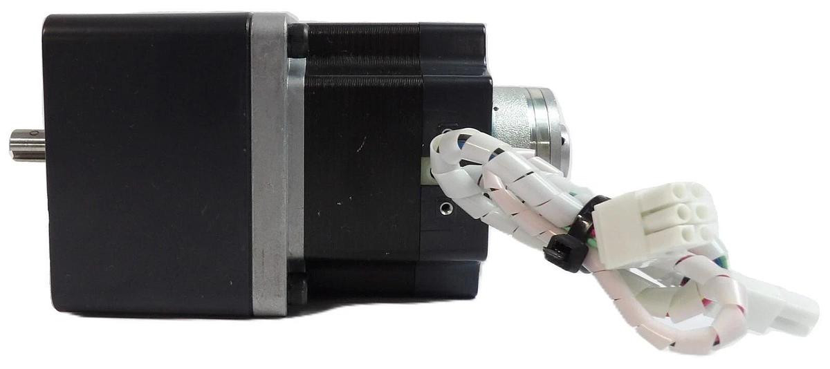 Used Oriental Motor A8549-9412KSG 2-Phase Stepping Motor ERS-175L-047EZ Working