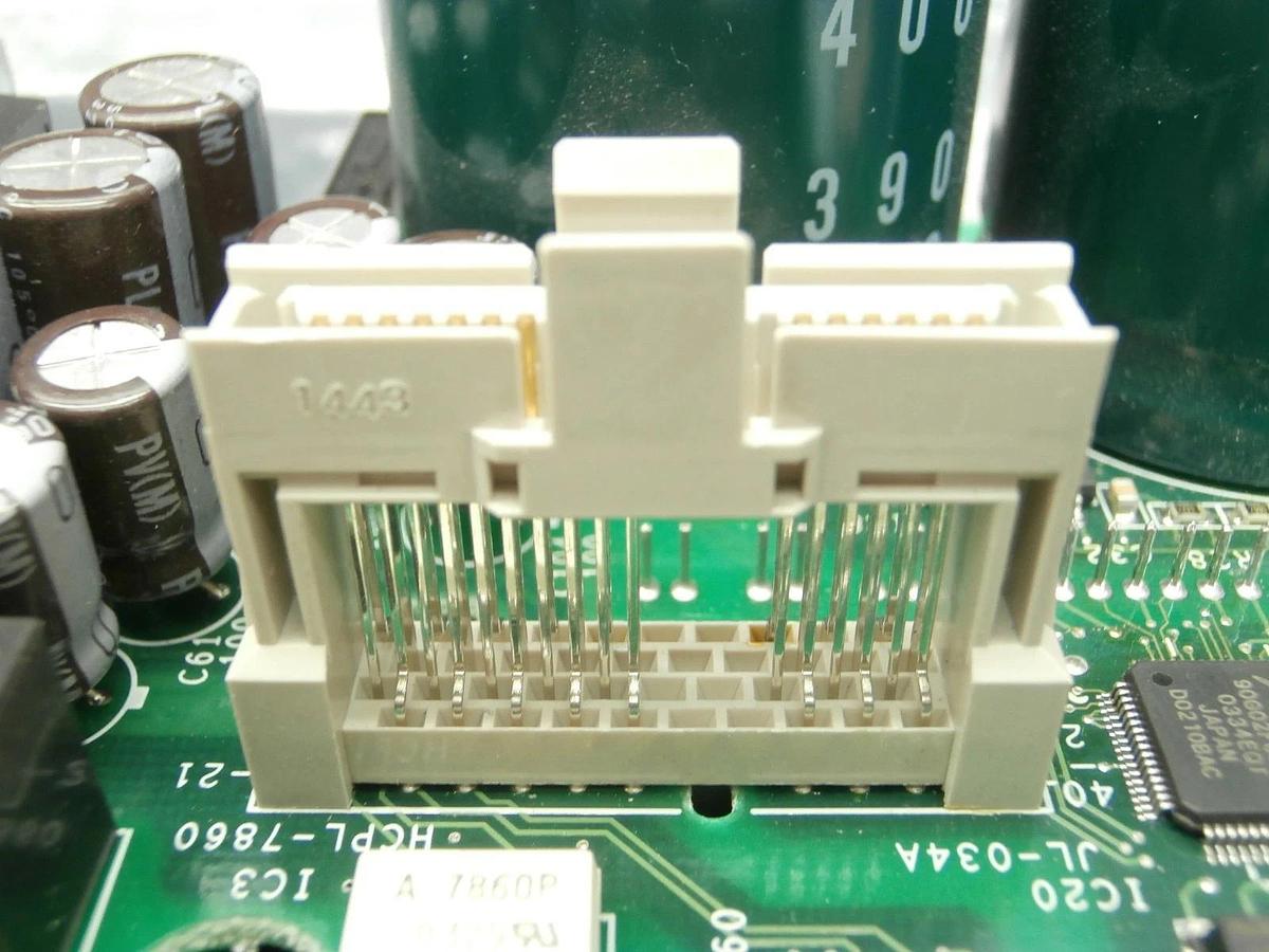Used Yaskawa Electric SGDH-CB01AA-T Servo Drive Power/Interface PCB DF9203769-A0 Used