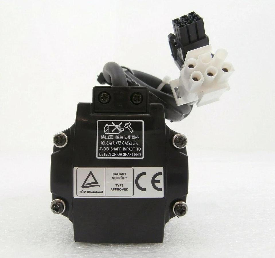 Used Mitsubishi Electric HC-MF23G1-UE AC Servo Motor 200W Working Spare