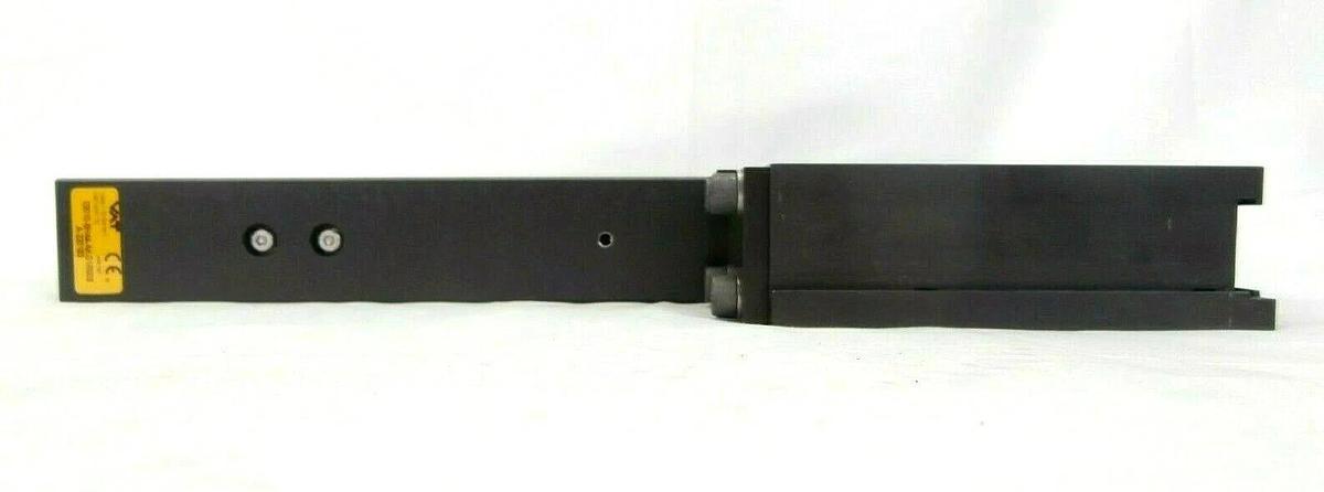 Used VAT 02010-BH44-AKG1 Pneumatic Rectangular Wafer Transfer Valve MONOVAT Spare