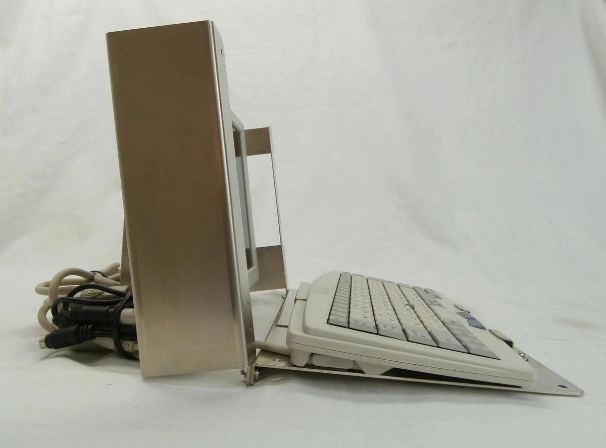 Used Hitachi Operator Interface Panel Keyboard and Monitor M-712E Used Working