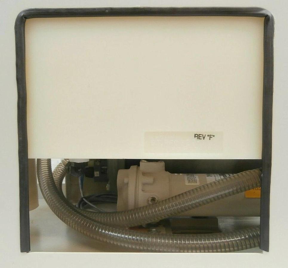 Used Barnstead Thermolyne D5835 DI Water Cooling Varian 115689001 Spare Surplus