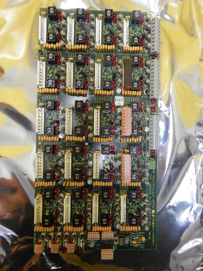 Used Delta Design 1686300-502 Power Distribution Board PCB 1686299 Used Working
