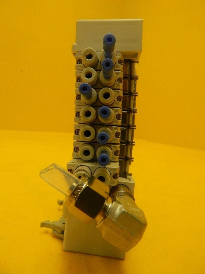 Used TEL Tokyo Electron SVC2 7-Port Manifold SMC SQ1131Y-5-C4-Q PR300Z Used Working
