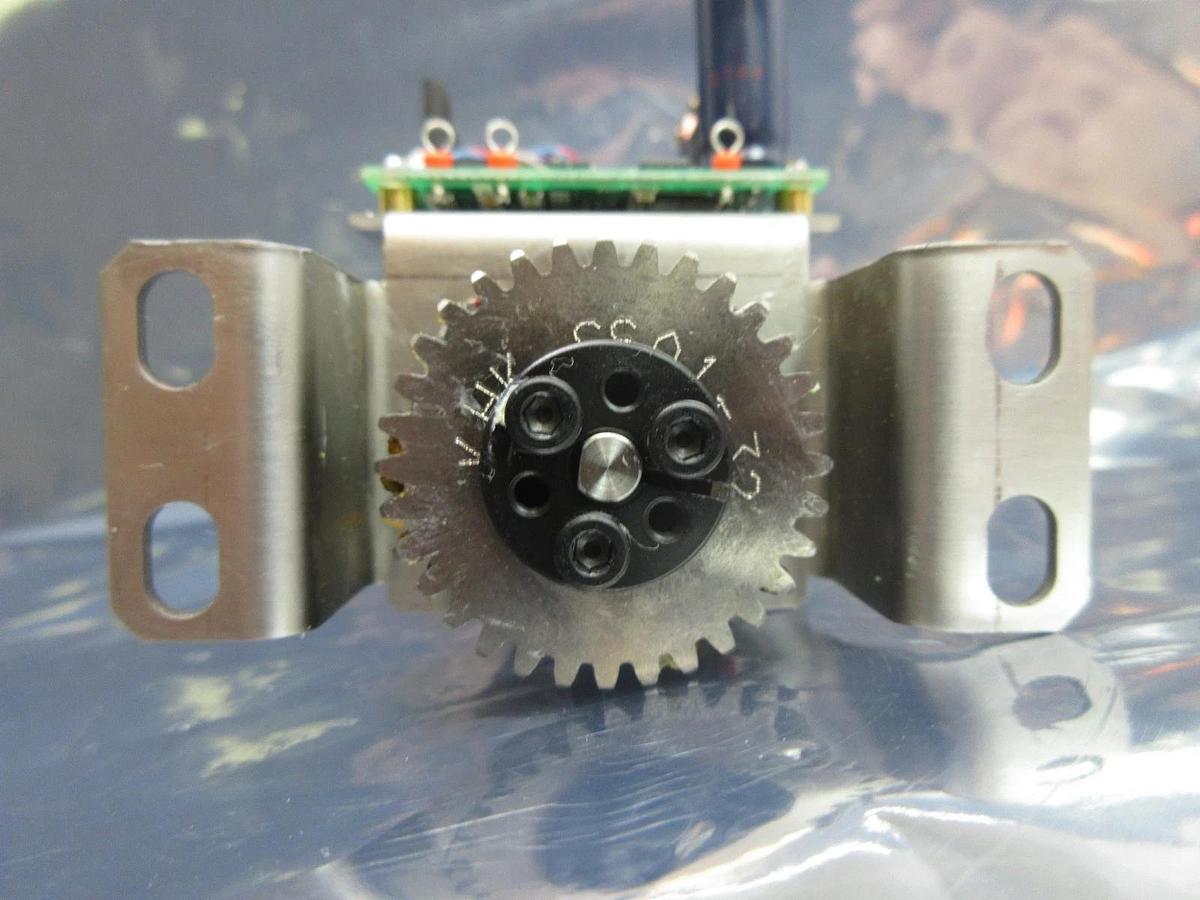 Used Asyst Shinko VHT5-1-1 Motor Assembly Olympus BJ524S590 CJ DV350800-3 E45S590
