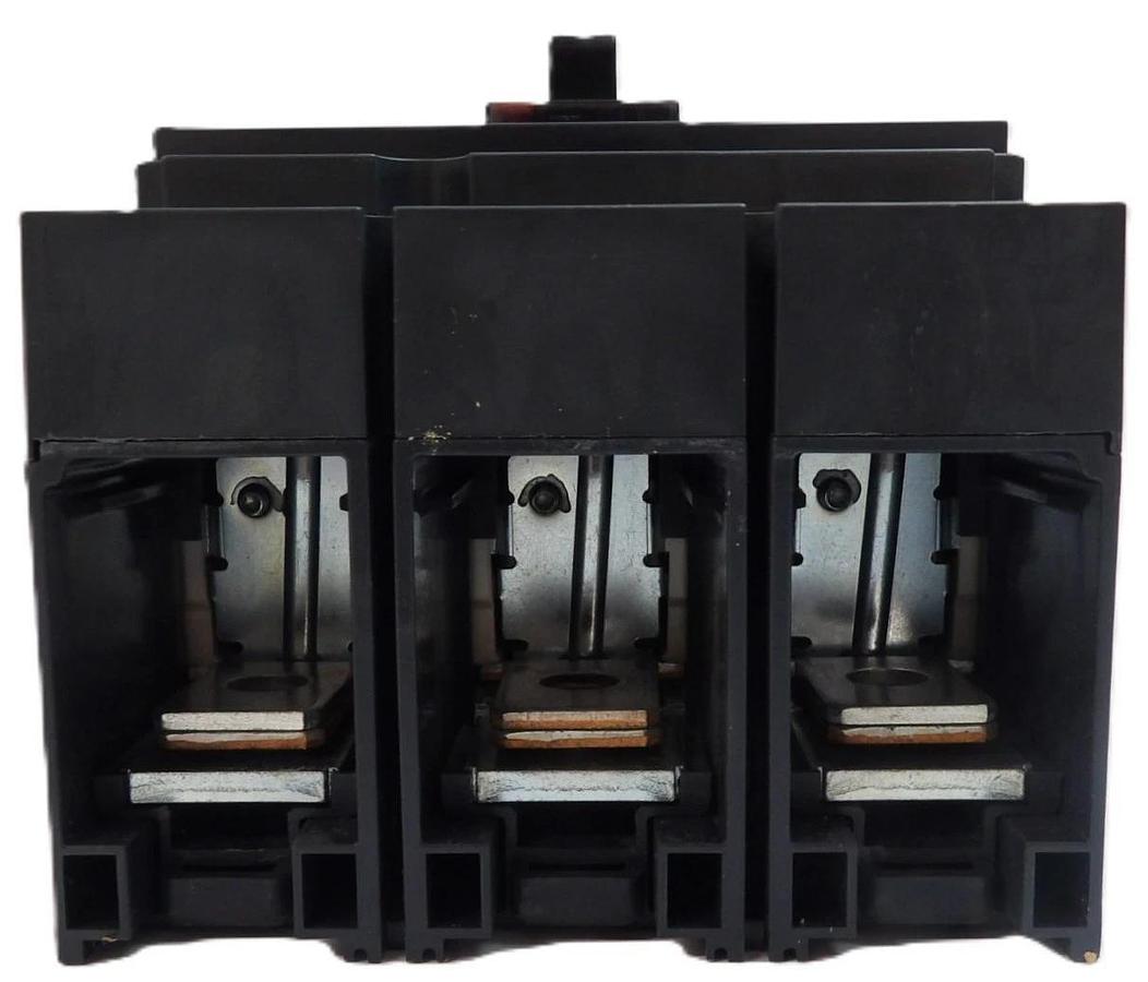 Schneider Electric JDF36225UK Circuit Breaker PowerPacT Square D New Surplus