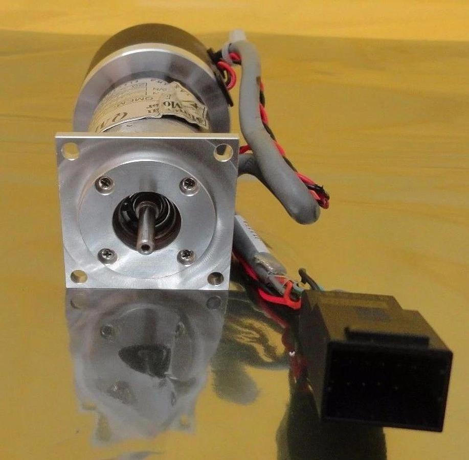 Used Yaskawa UT0PI-020SC Minertia Motor REX Theta-Axis UGQMEM-01SNQ71 NSR Working