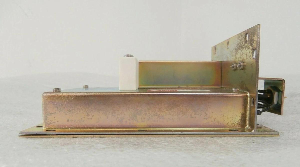 Used Lam Research 853-000577-001 Phase and Magnitude Detector 810-008582-001 Working