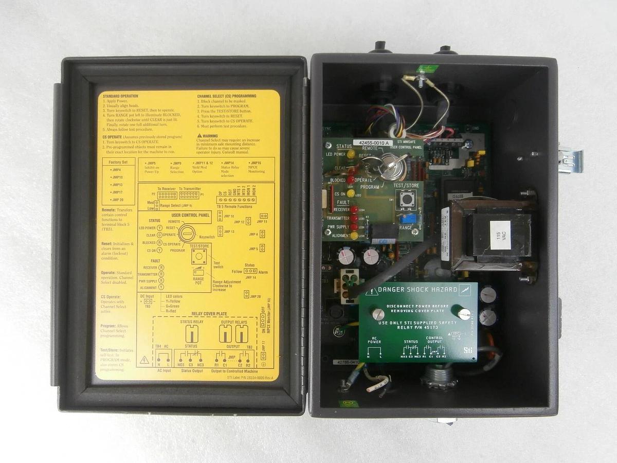 Used Sti 70011-1000 Light Curtain Controller MiniSafe/FlexSafe 4300B-2 MS43-B2-AC1