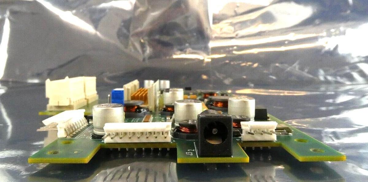 Used AE Advanced Energy 33020064 C Triple Input Power Supply PCB Working Surplus
